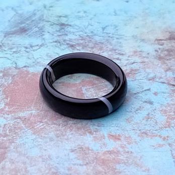 Кольцо Агат черный гладкий 17,5 размер